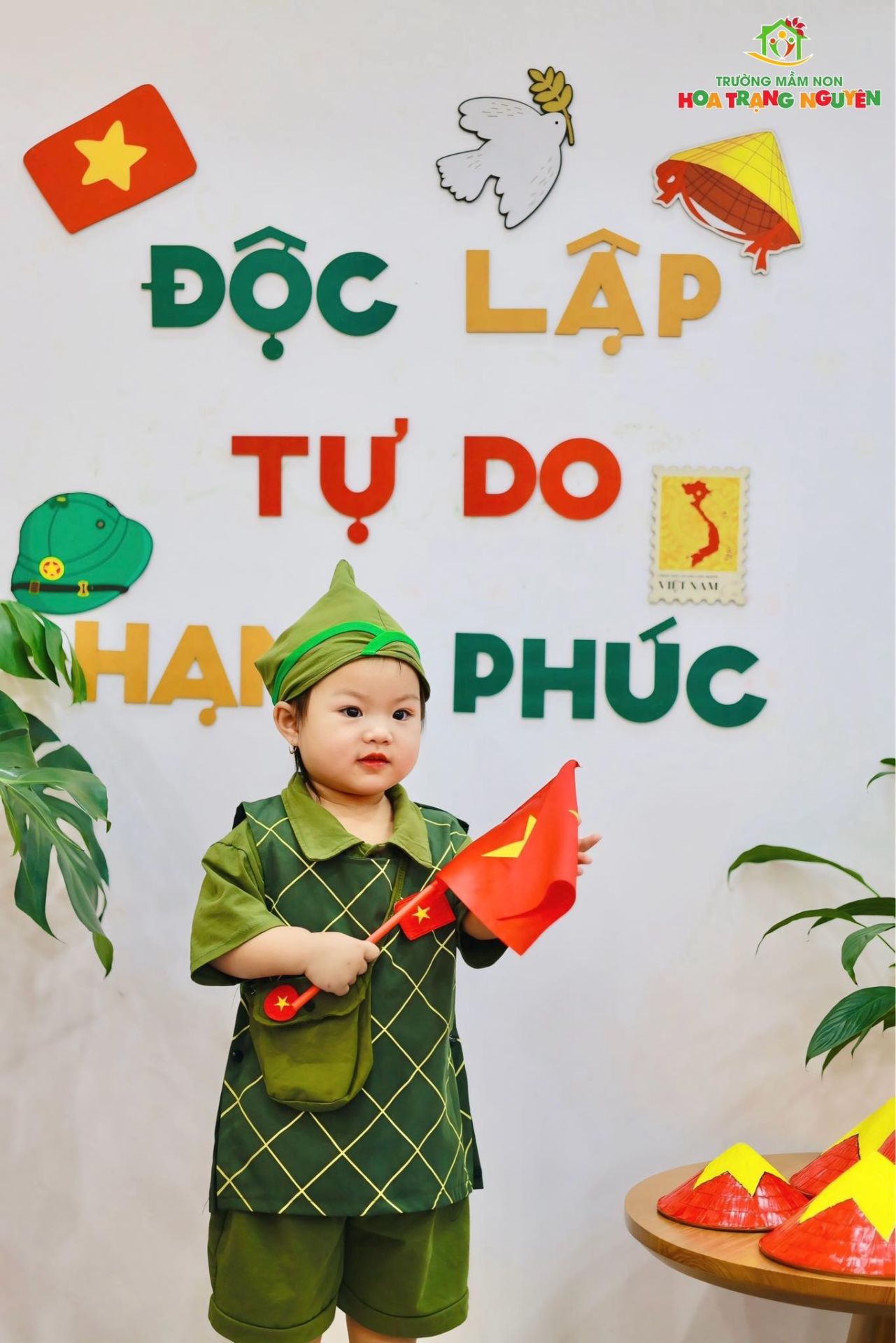 Mừng ngày Non sông thống nhất - Tự hào Việt Nam