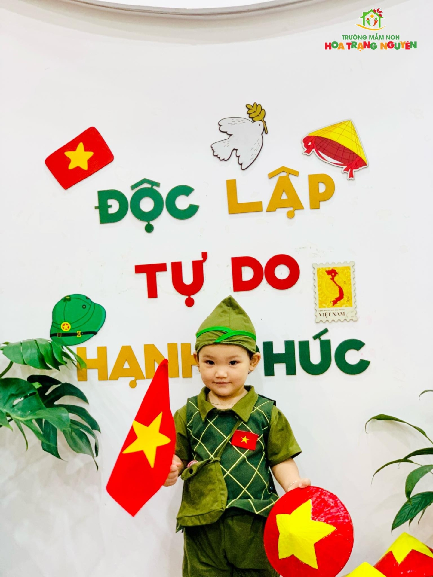 Mừng ngày Non sông thống nhất - Tự hào Việt Nam