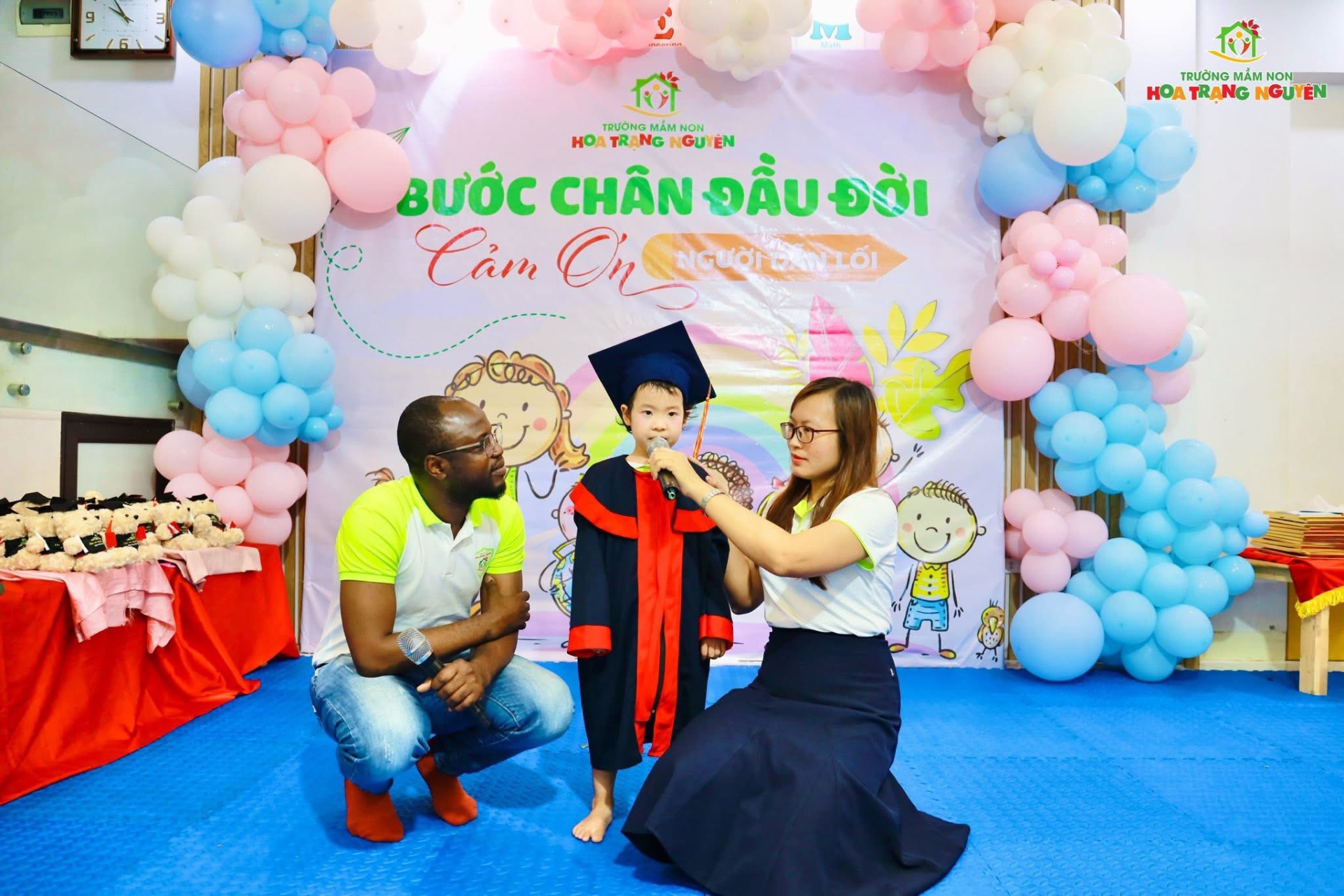 Bước chân đầu đời - Tri ân người dẫn lối