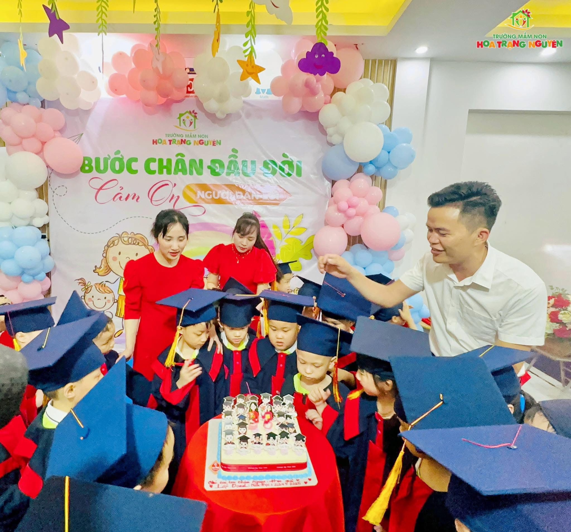 Bước chân đầu đời - Tri ân người dẫn lối