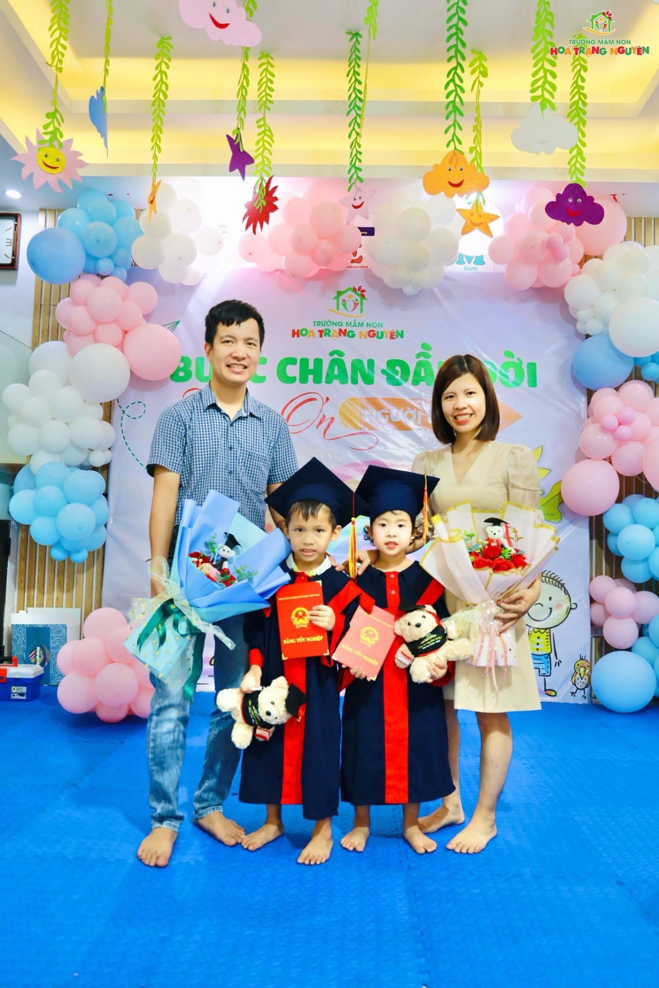 Bước chân đầu đời - Tri ân người dẫn lối