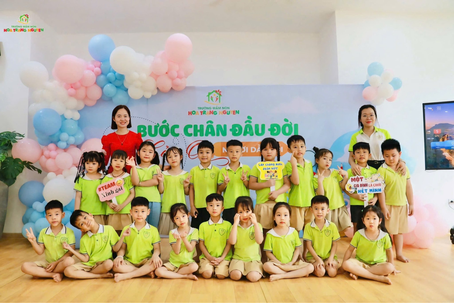 Bước chân đầu đời - Tri ân người dẫn lối