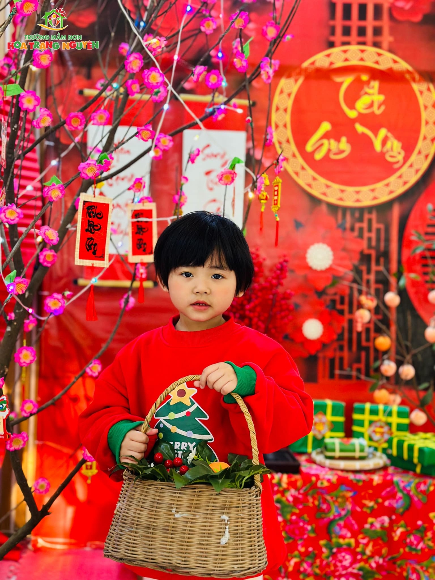 Mang xuân về cùng bộ sưu tập ảnh cực đáng yêu của các bé Hoa Trạng Nguyên