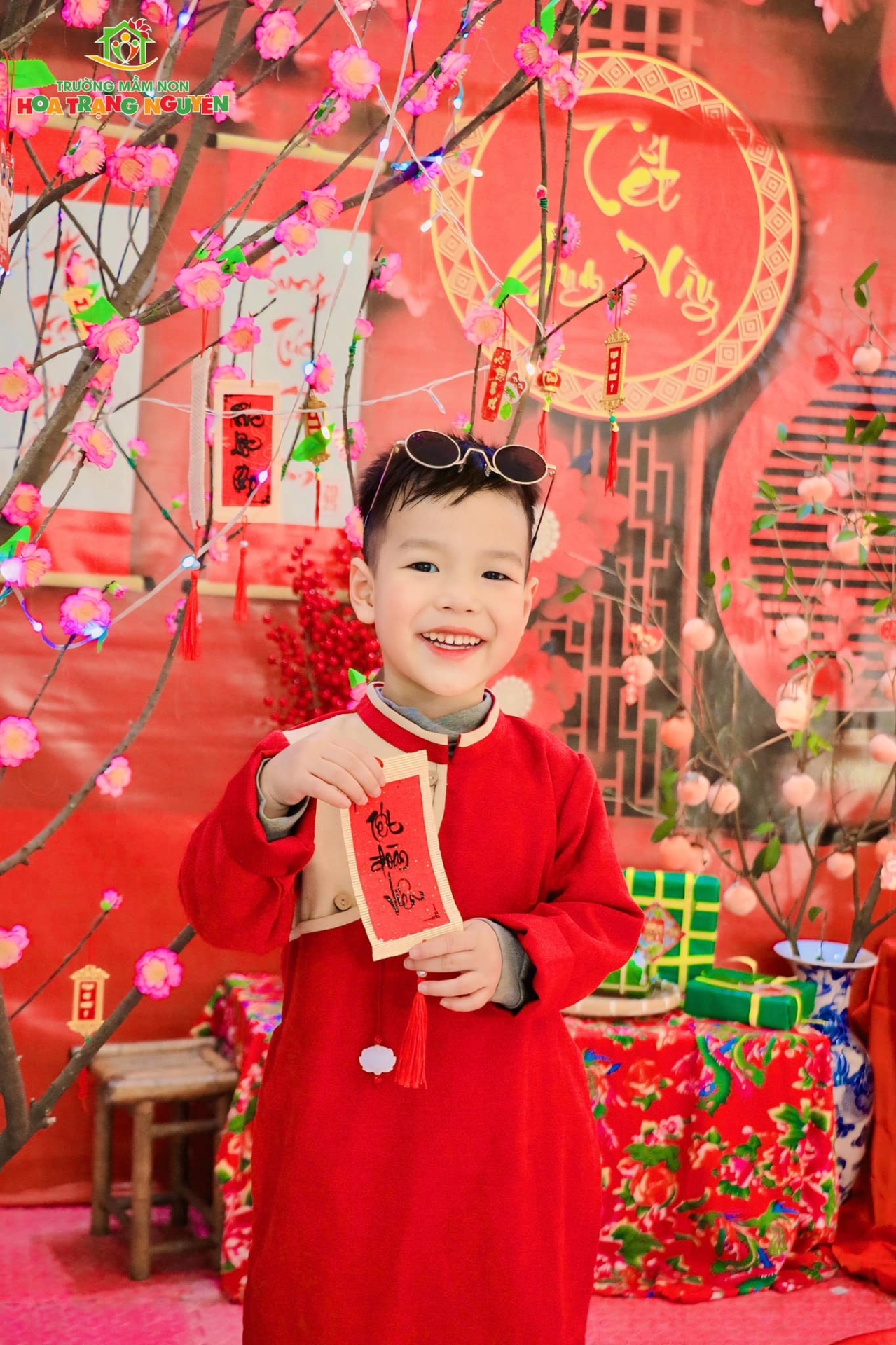 Mang xuân về cùng bộ sưu tập ảnh cực đáng yêu của các bé Hoa Trạng Nguyên