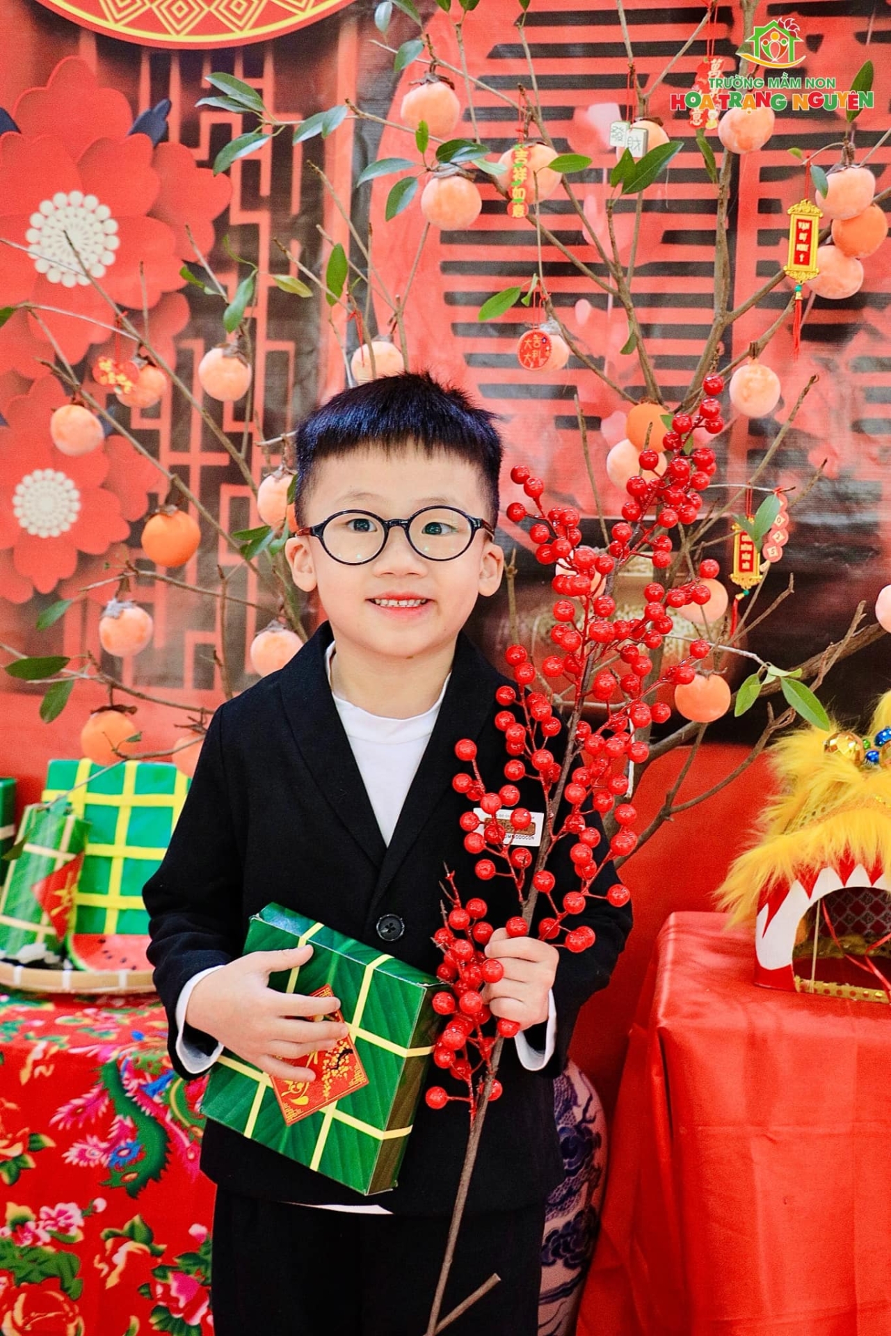 Mang xuân về cùng bộ sưu tập ảnh cực đáng yêu của các bé Hoa Trạng Nguyên