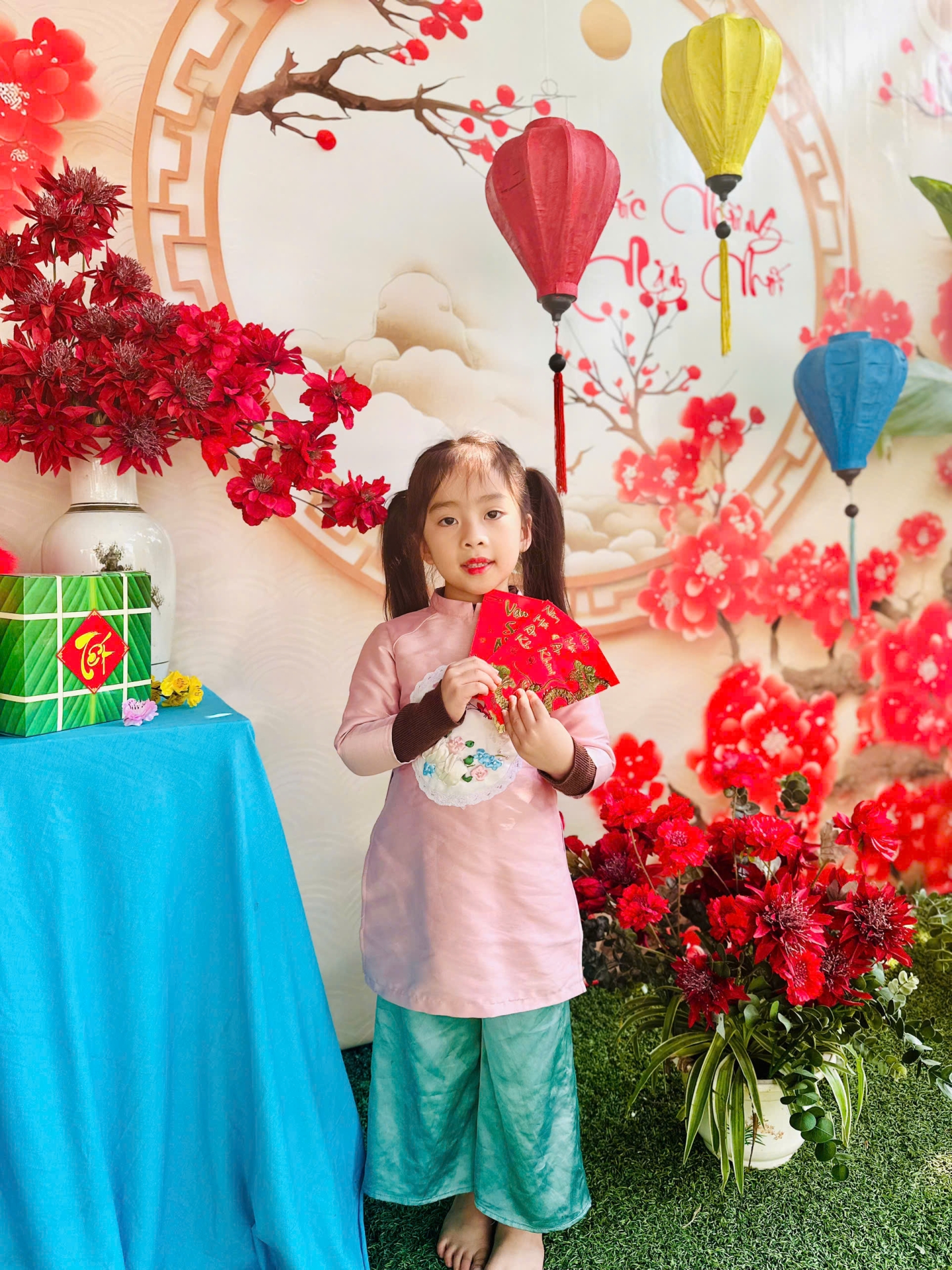 Mang xuân về cùng bộ sưu tập ảnh cực đáng yêu của các bé Hoa Trạng Nguyên