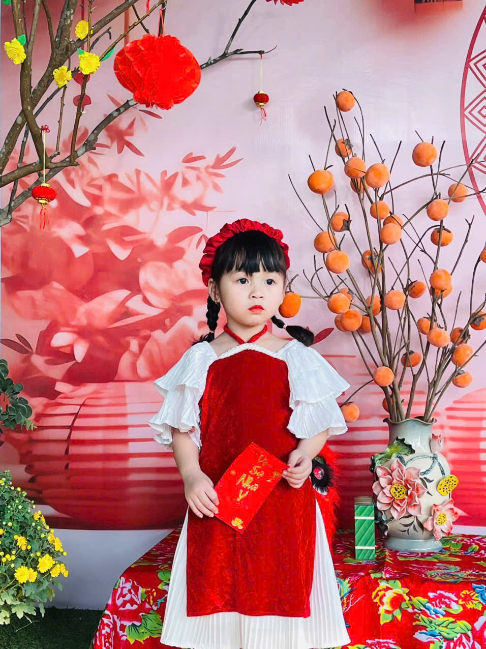 Mang xuân về cùng bộ sưu tập ảnh cực đáng yêu của các bé Hoa Trạng Nguyên