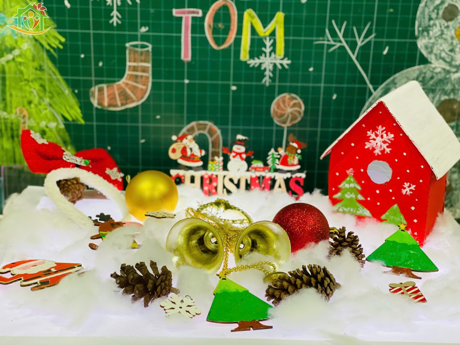 Rộn ràng chào đón Giáng sinh 2025 tại Hoa Trạng Nguyên