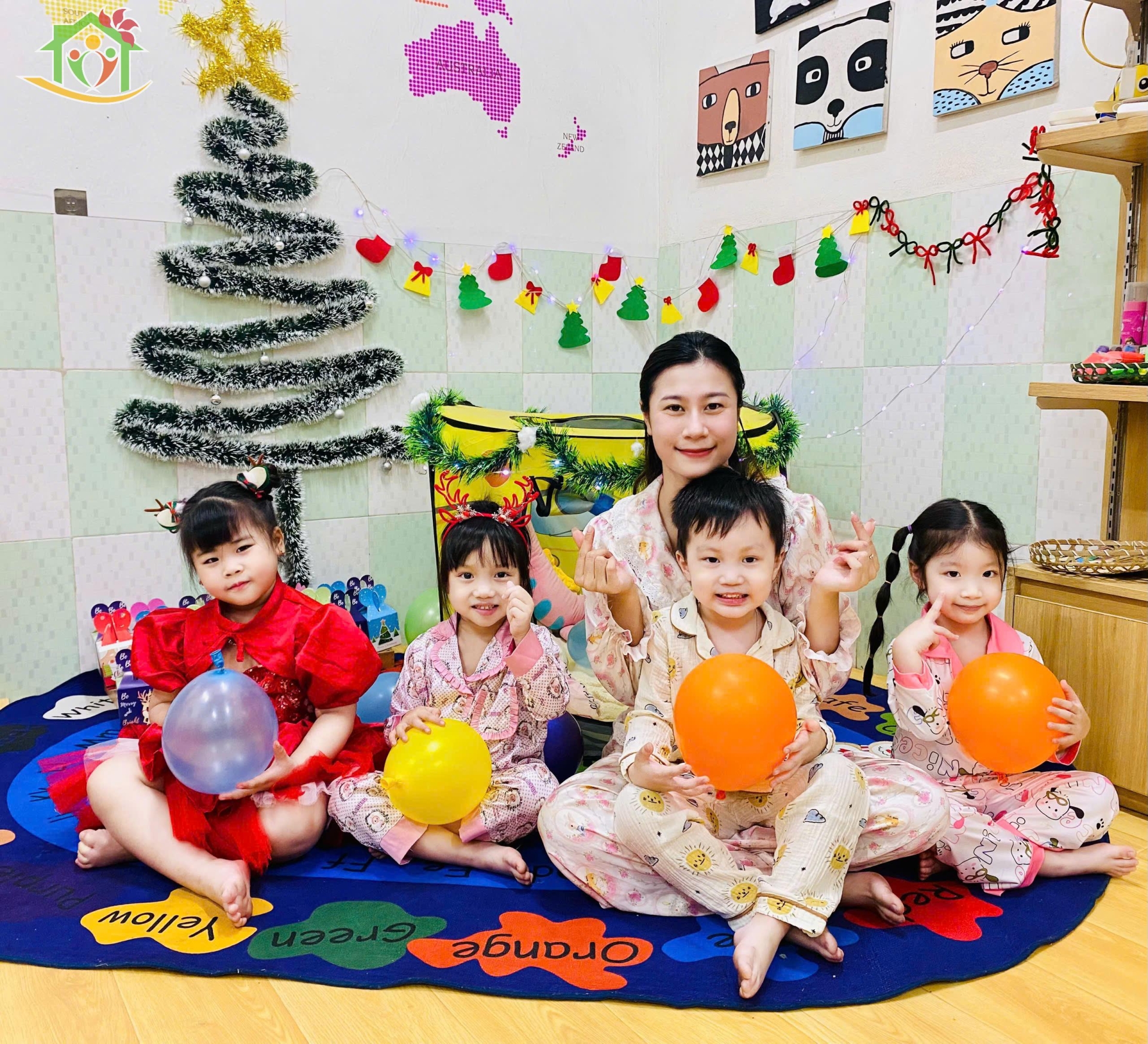 Rộn ràng chào đón Giáng sinh 2025 tại Hoa Trạng Nguyên