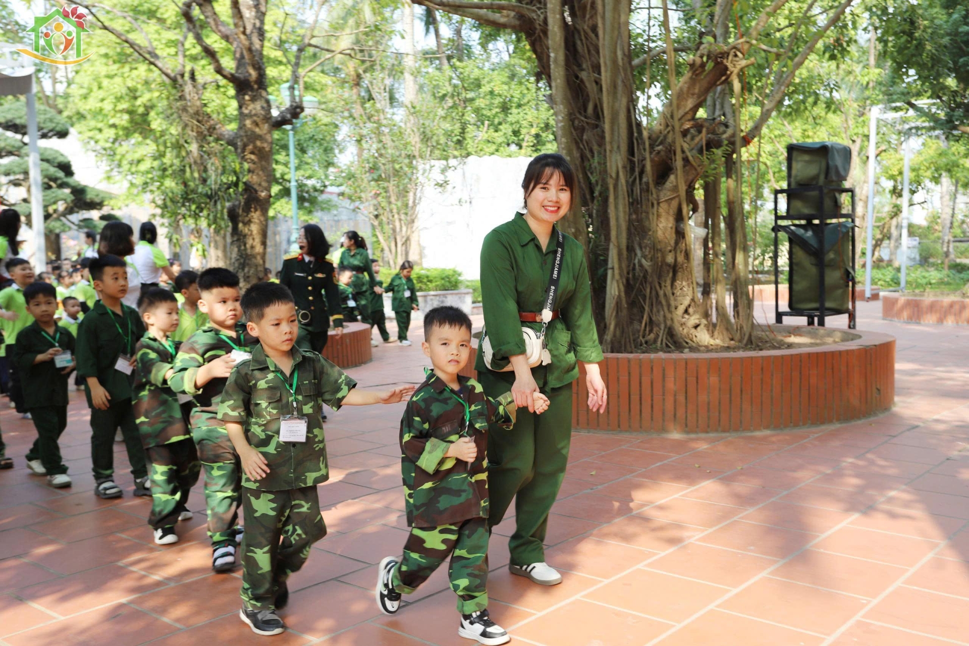 Hoạt động thực địa: Tham quan Bảo tàng Hồ Chí Minh